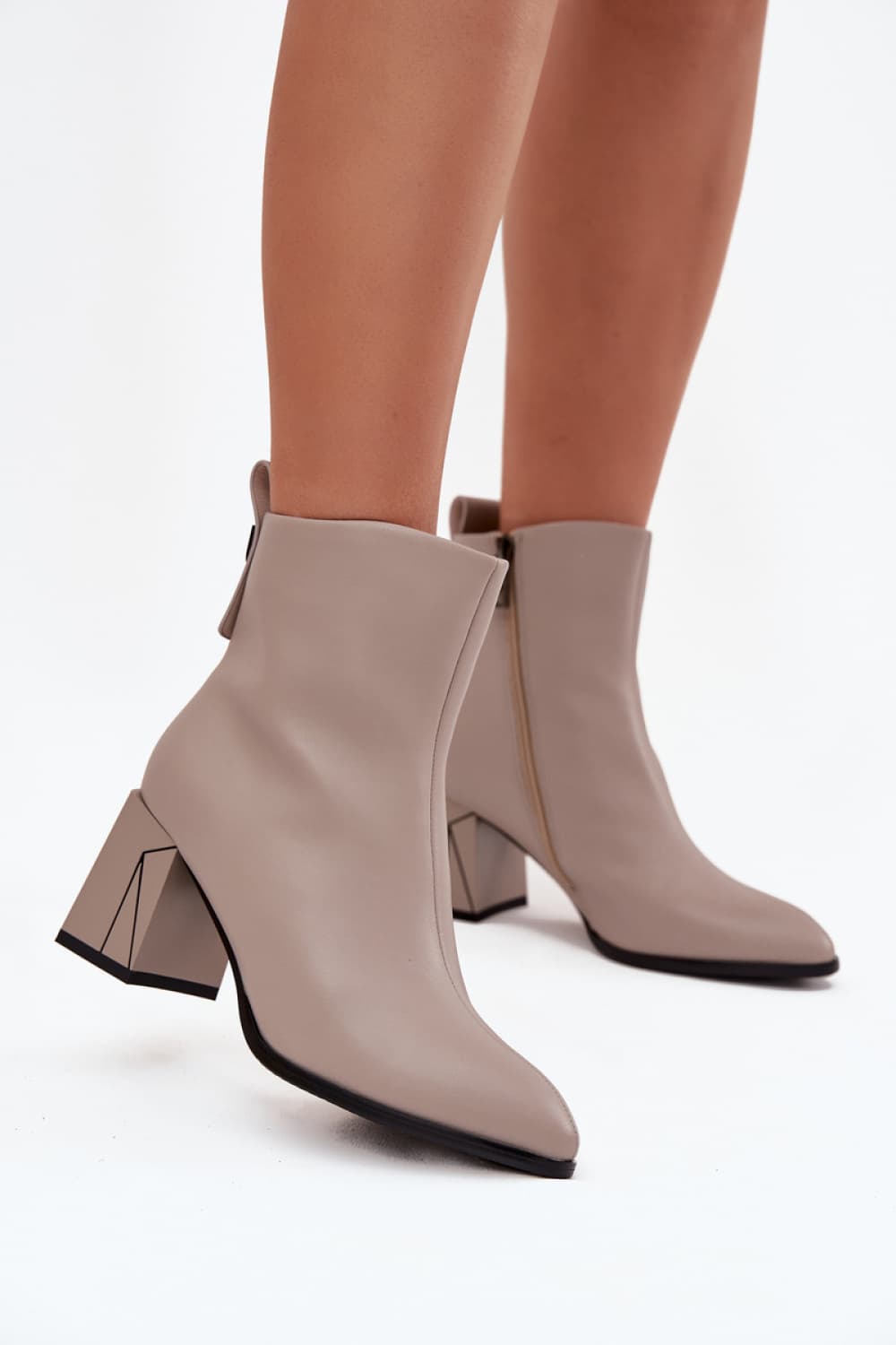 Scarpe con tacco model 222516 Step in style