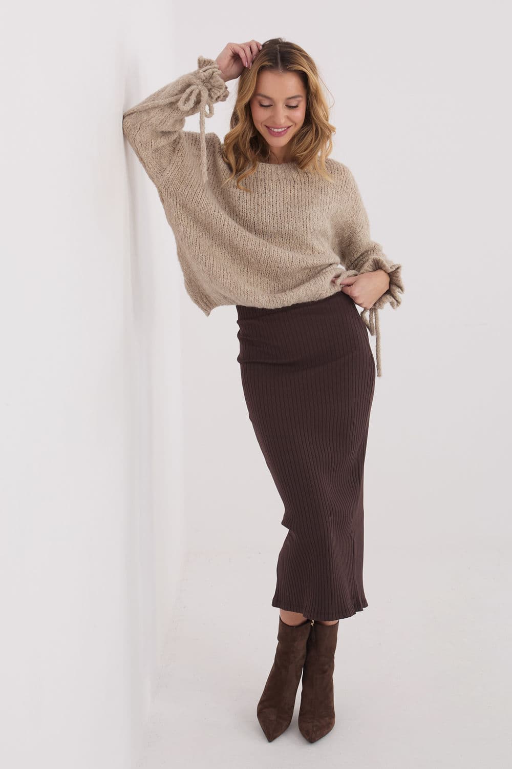 Gonna model 223373 Rue Paris