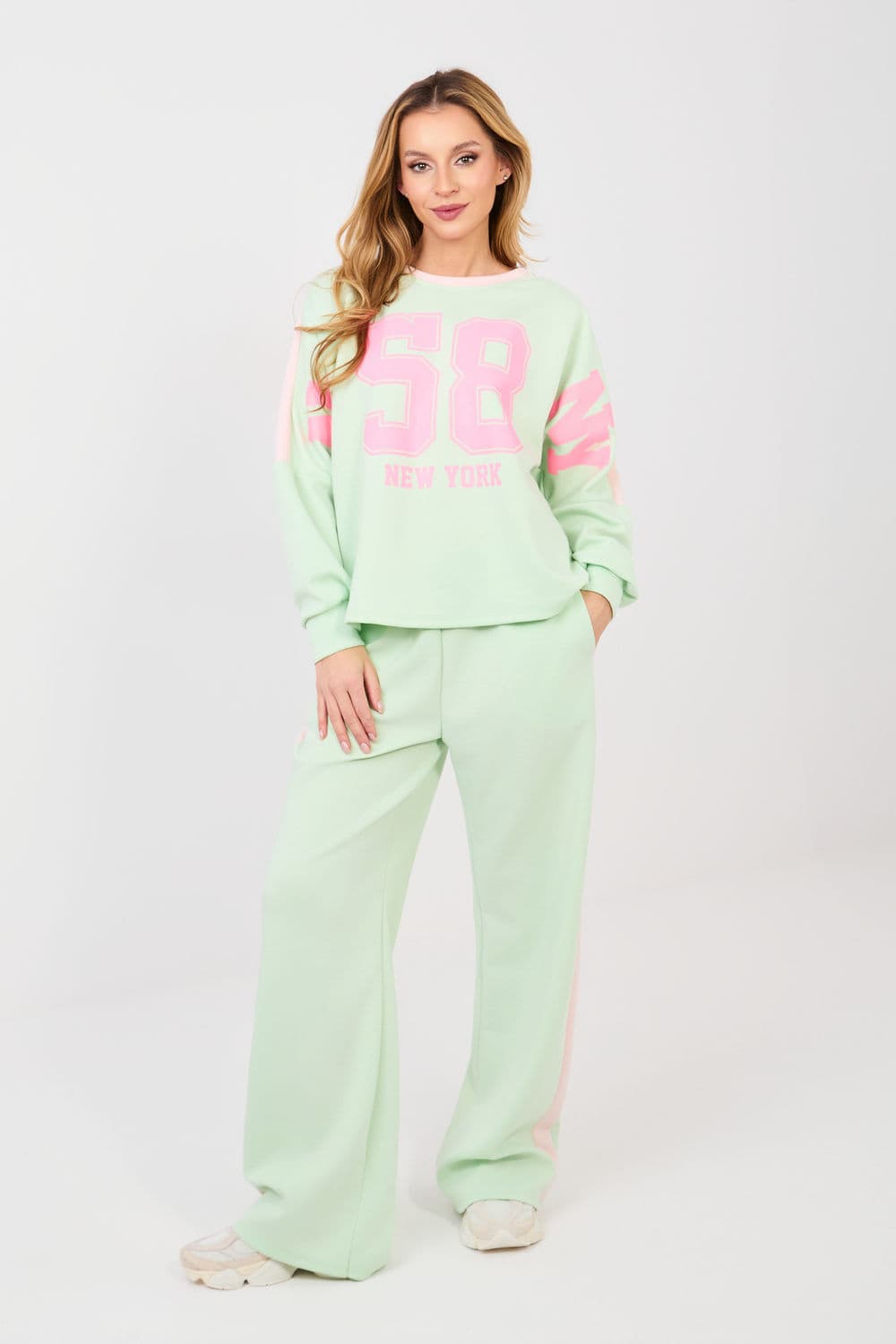 completo model 223956 Rue Paris