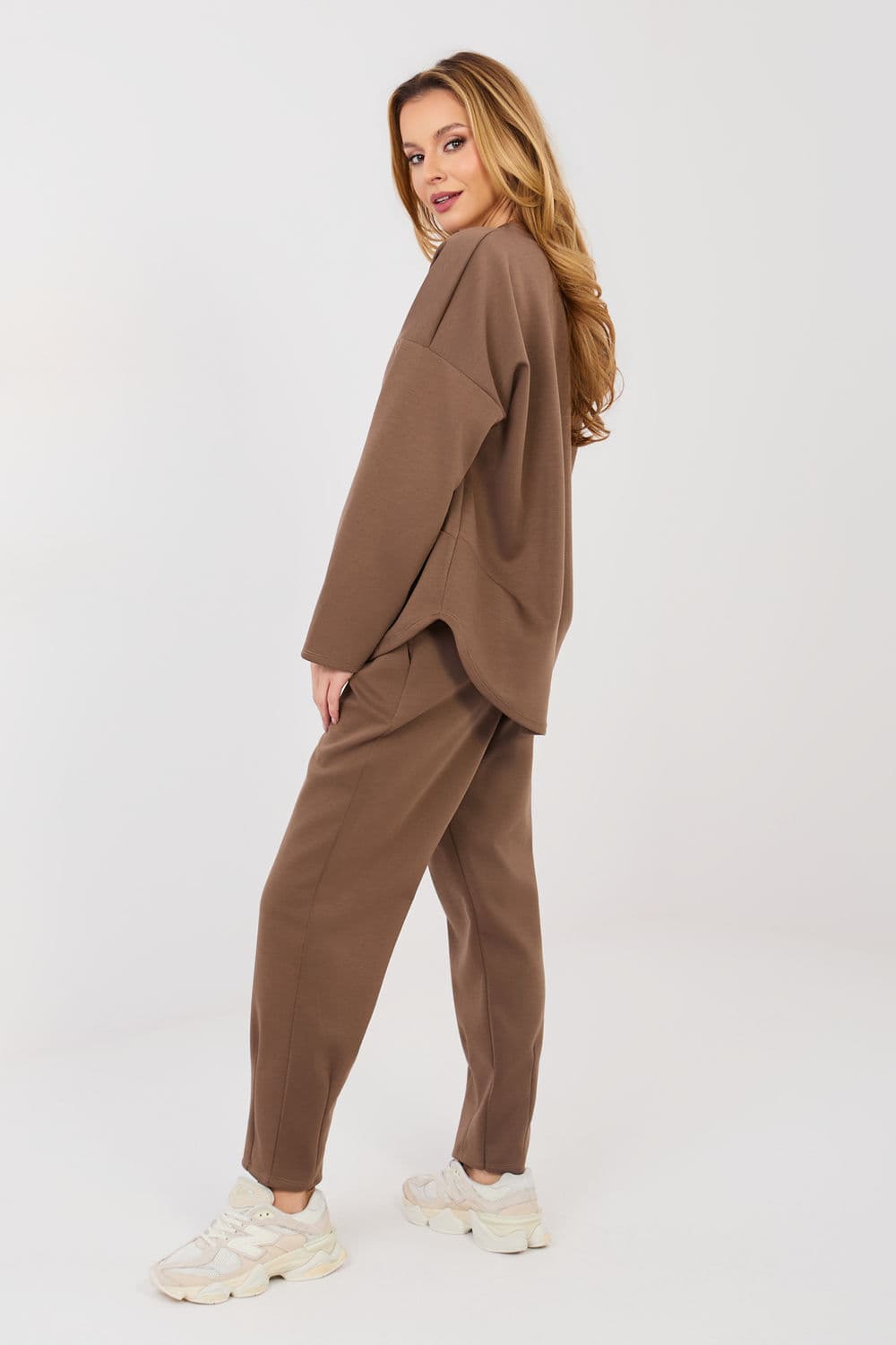 completo model 223969 Rue Paris