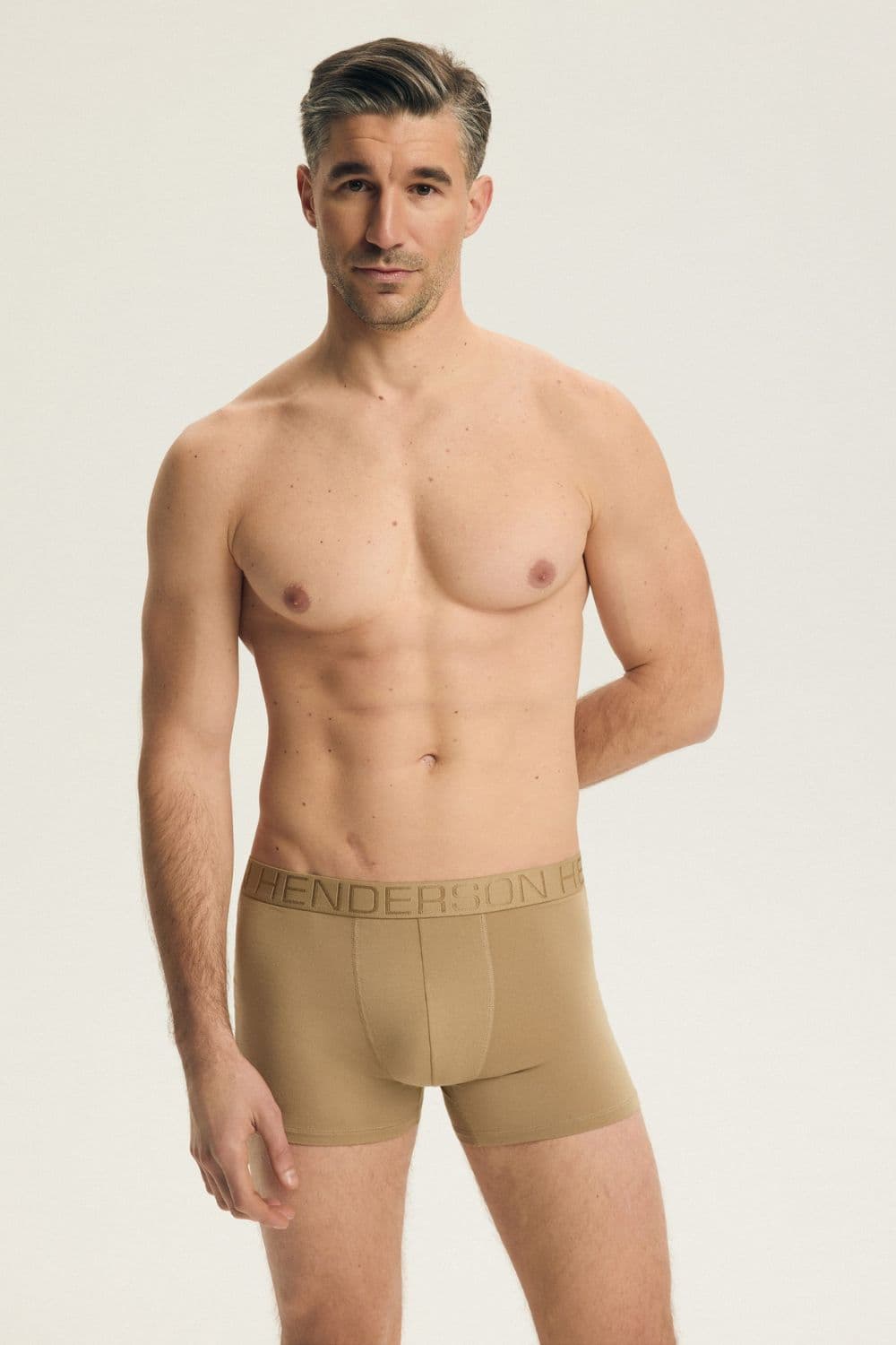 completo model 223979 Henderson