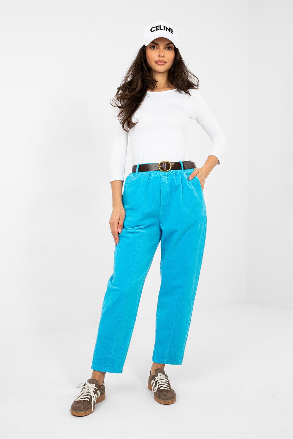 Pantaloni in velluto model 224057 Italy Moda