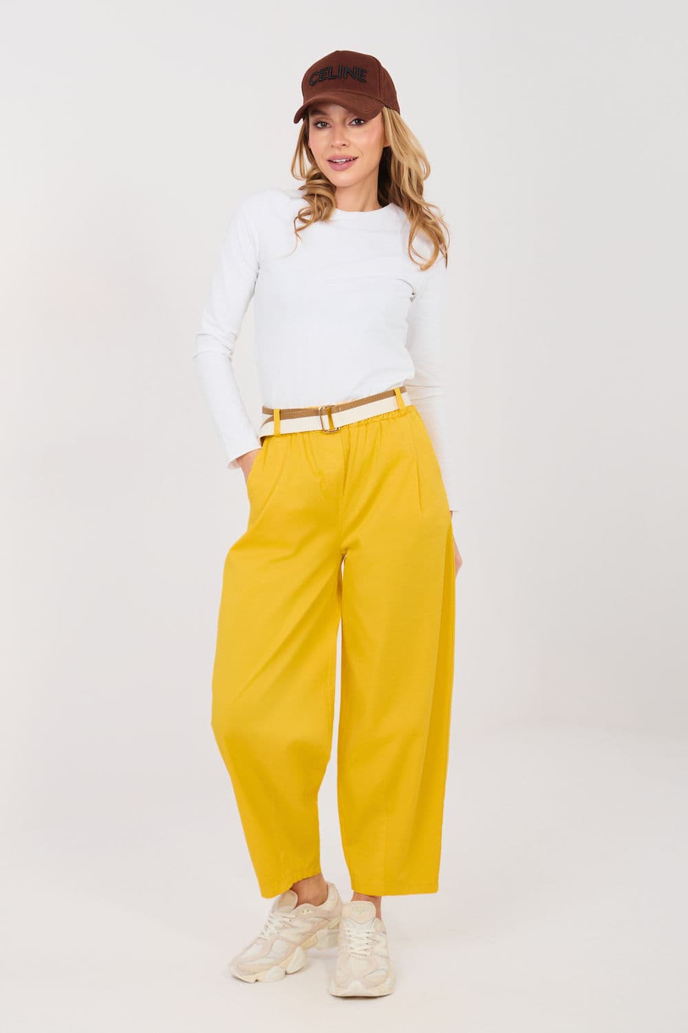 Pantaloni da donna model 224180 Italy Moda
