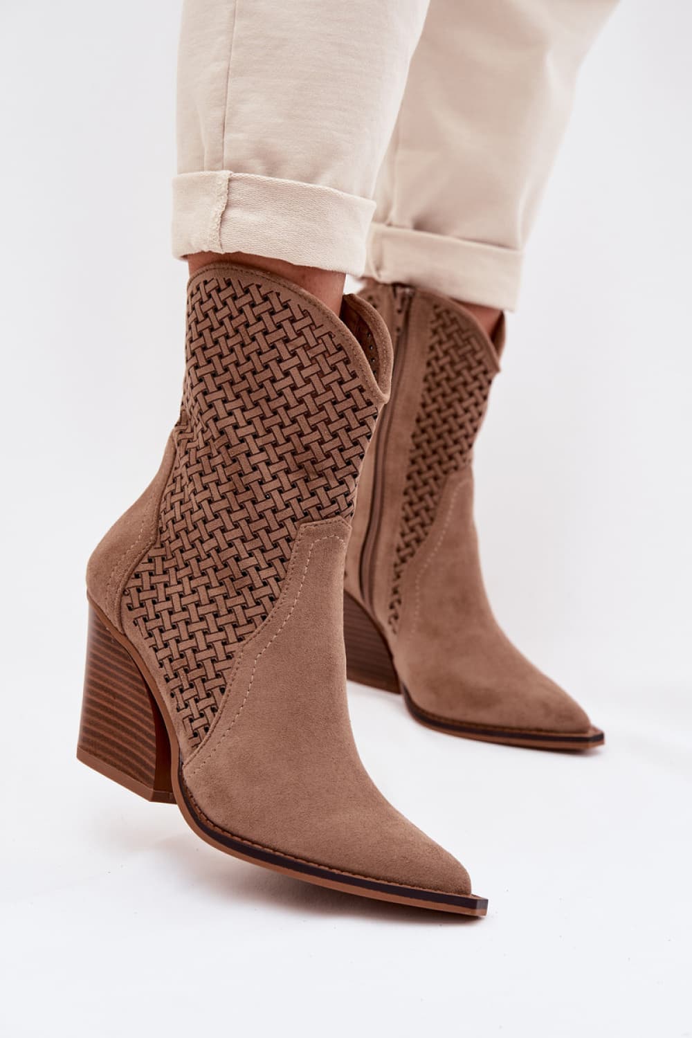 Scarpe con tacco model 224239 Step in style