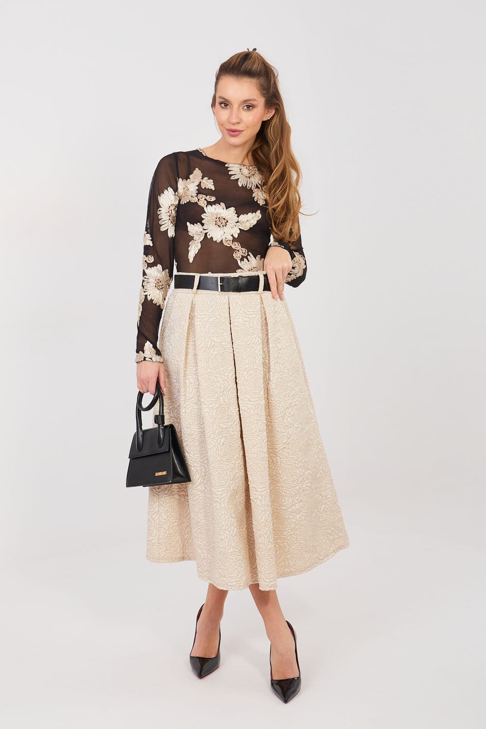 Gonna model 224279 Rue Paris