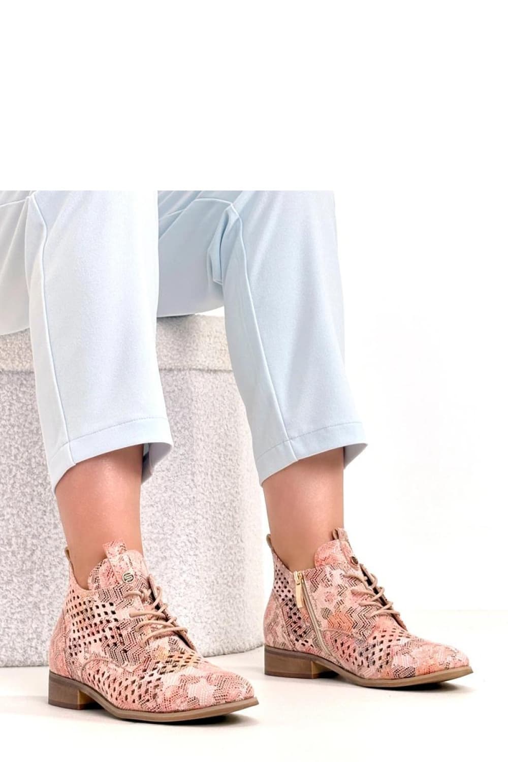 Scarpe con tacco model 224584 Solea