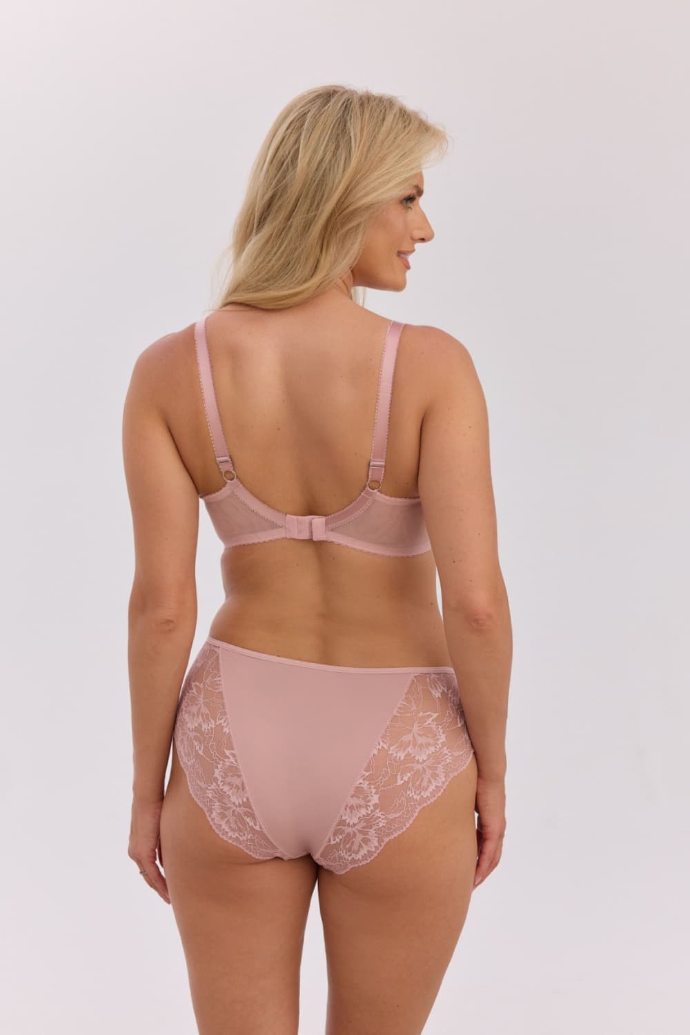 Semi-soft model 224698 Gaia - Miniatura 4