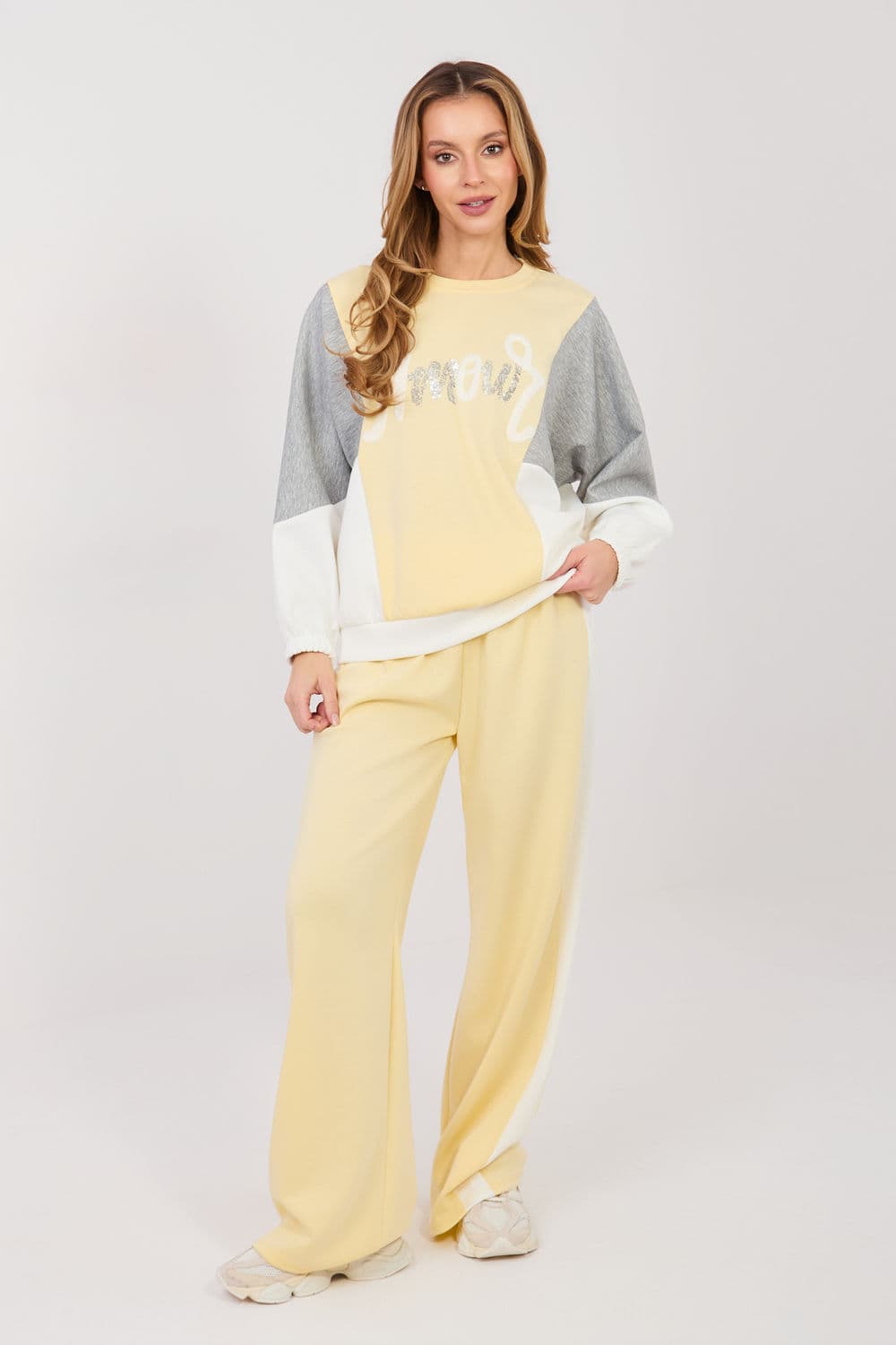 completo model 224789 Rue Paris