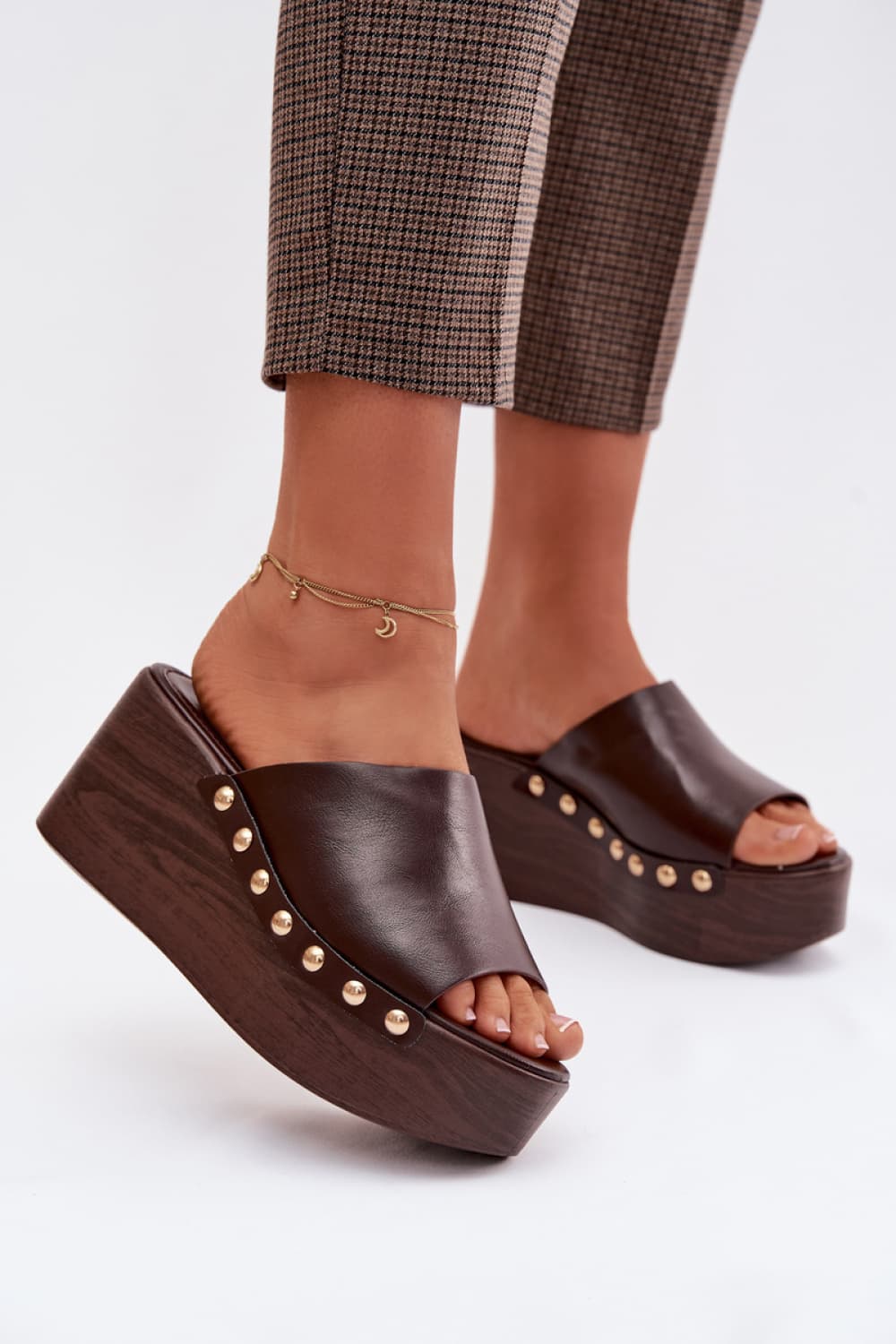 Zeppe model 225130 Step in style