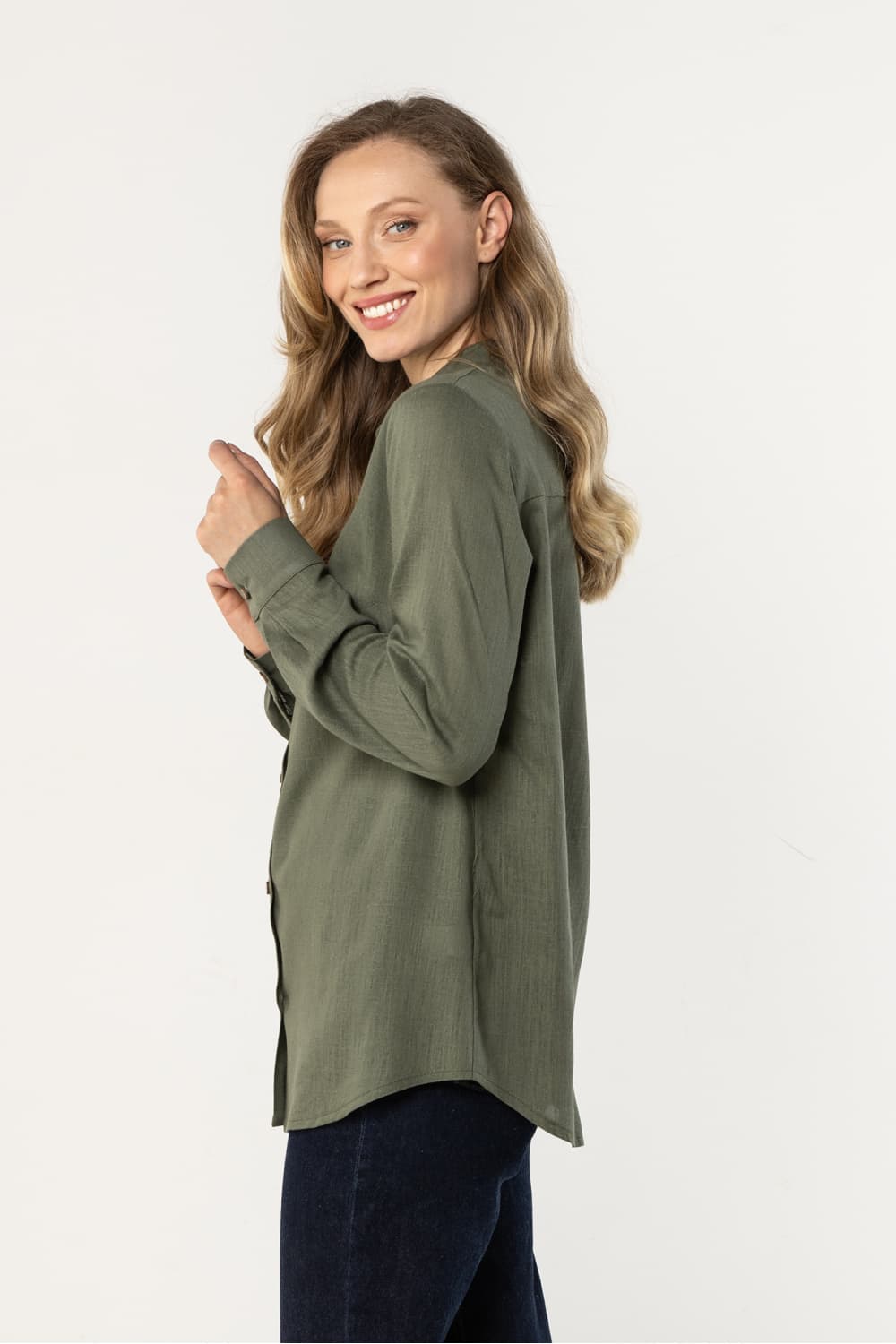 Camicia a manica lunga  model 225314 awama - Miniatura 2