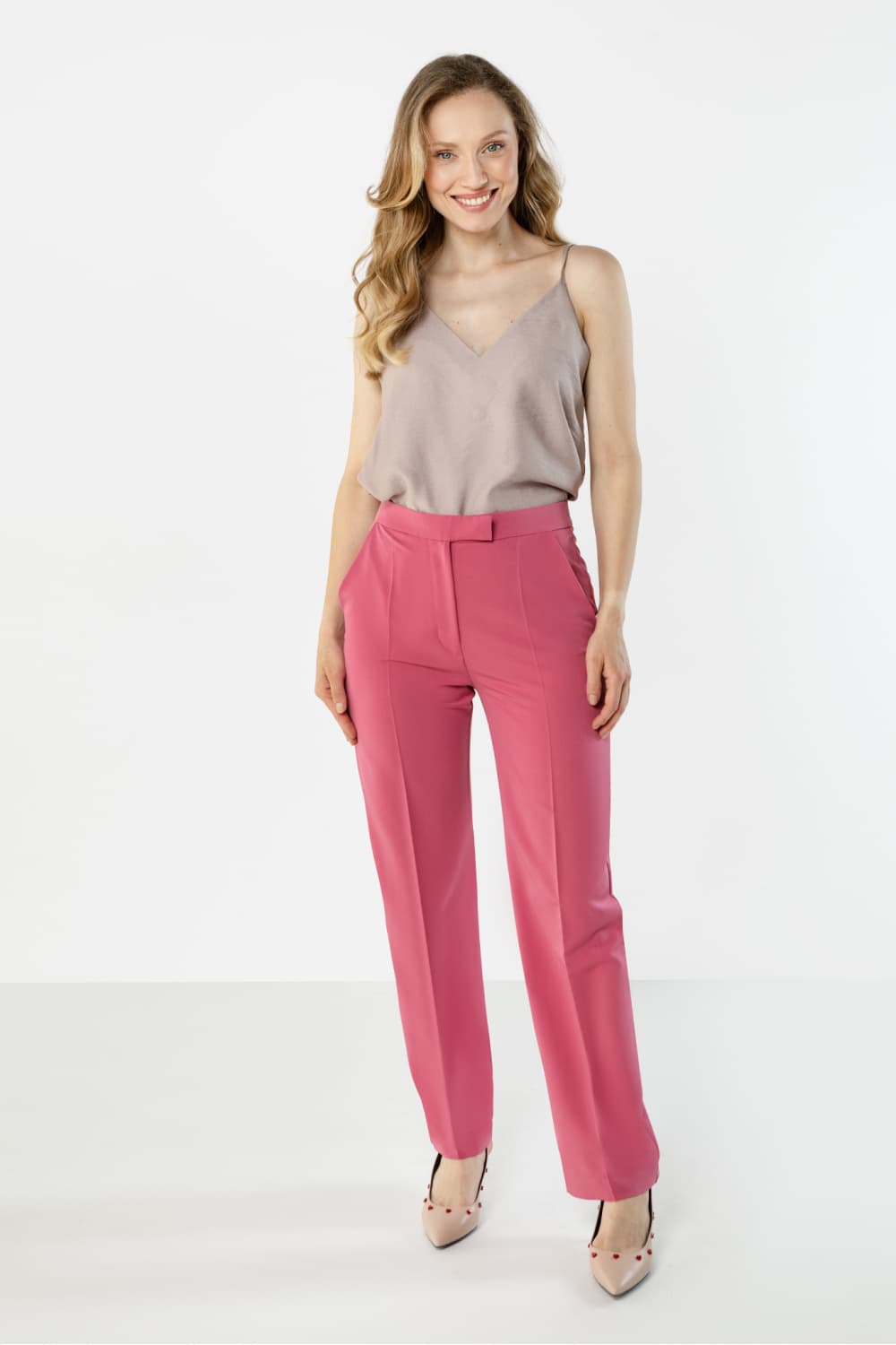 Pantaloni da donna model 225320 awama