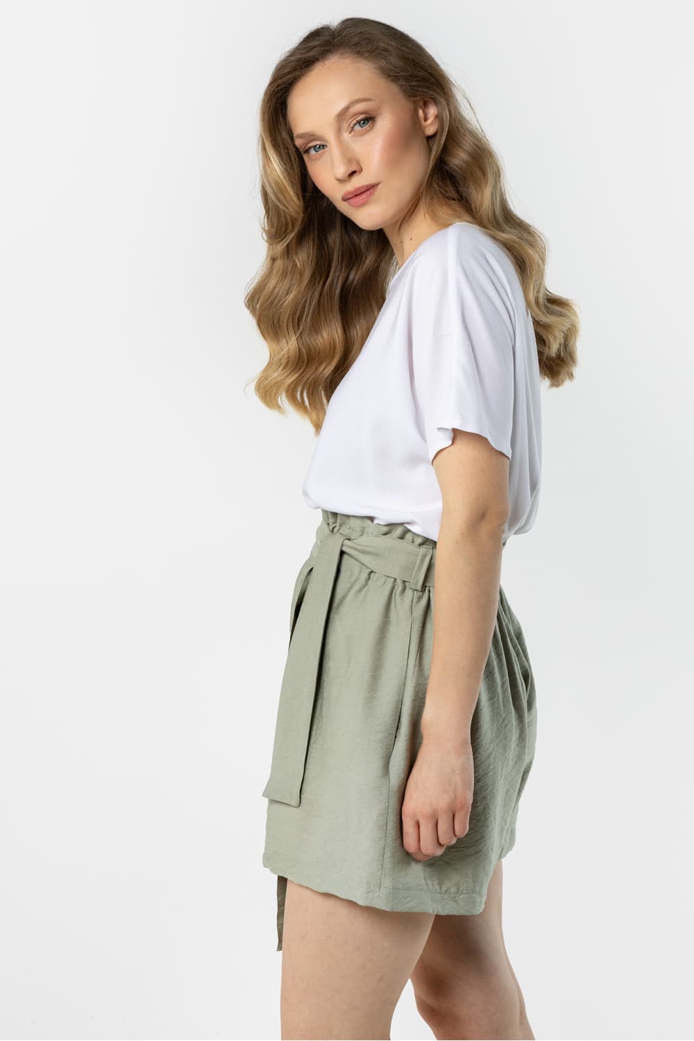 Pantaloncini model 225323 awama - Miniatura 3