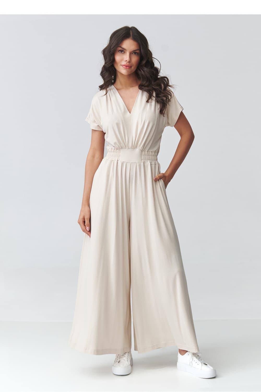 Tuta model 225683 Makadamia