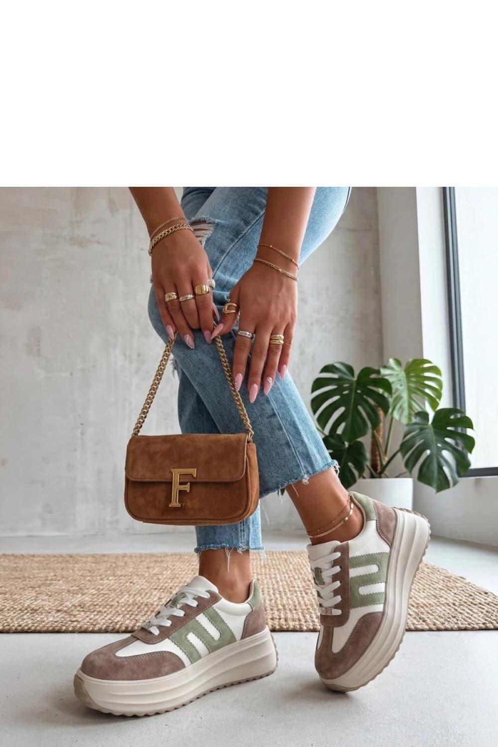 Scarpe sportive con piattaforma model 226029 Solea