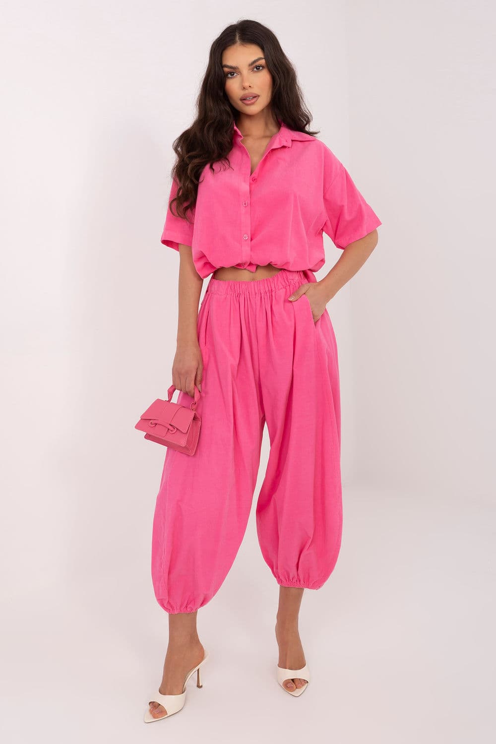 Pantaloni in velluto model 226232 Italy Moda