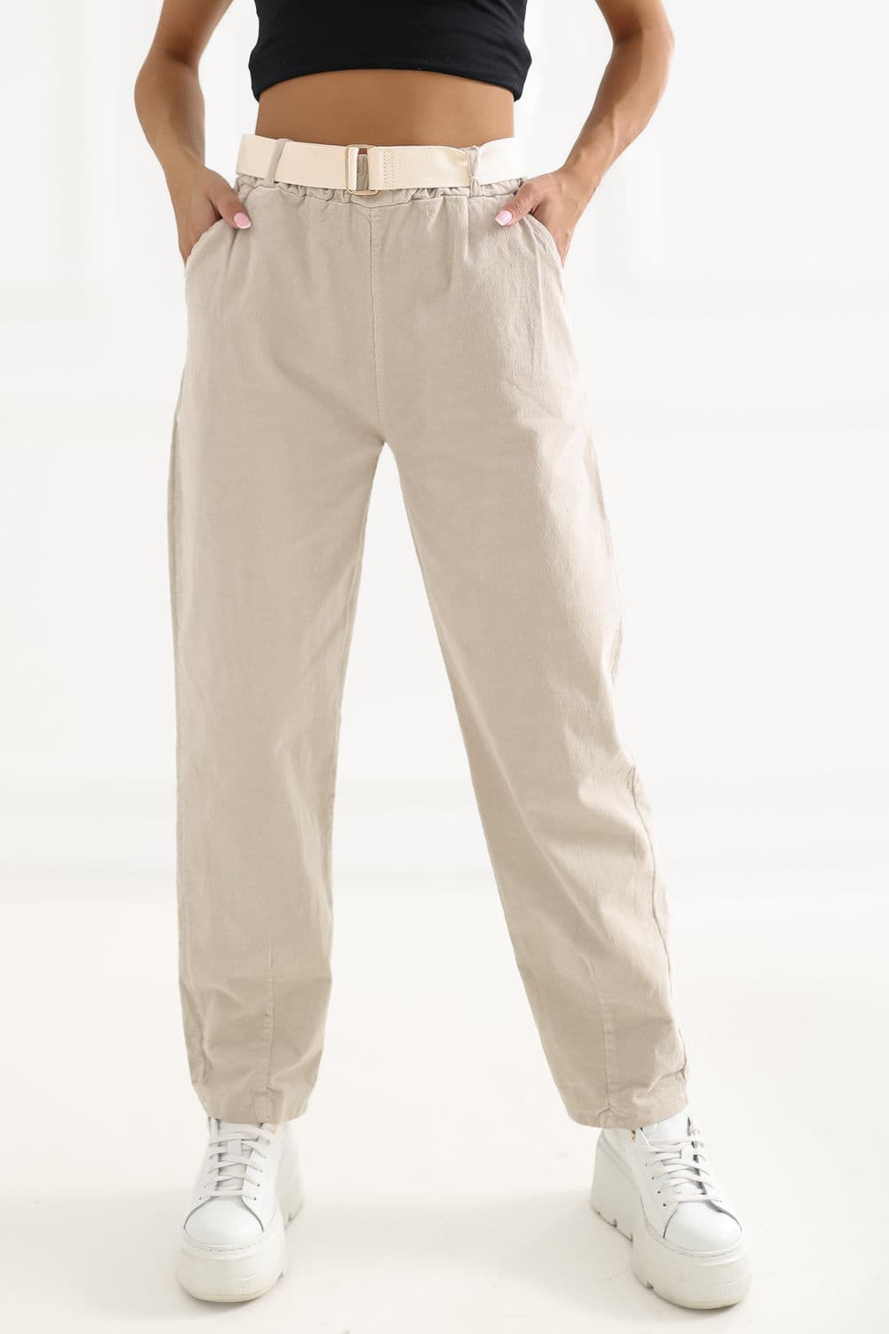 Pantaloni in velluto model 226459 Italy Moda