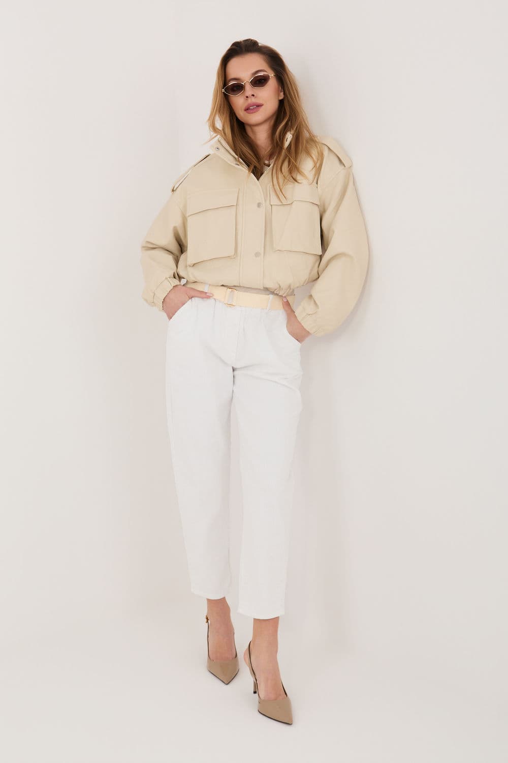 Pantaloni in velluto model 226481 Italy Moda