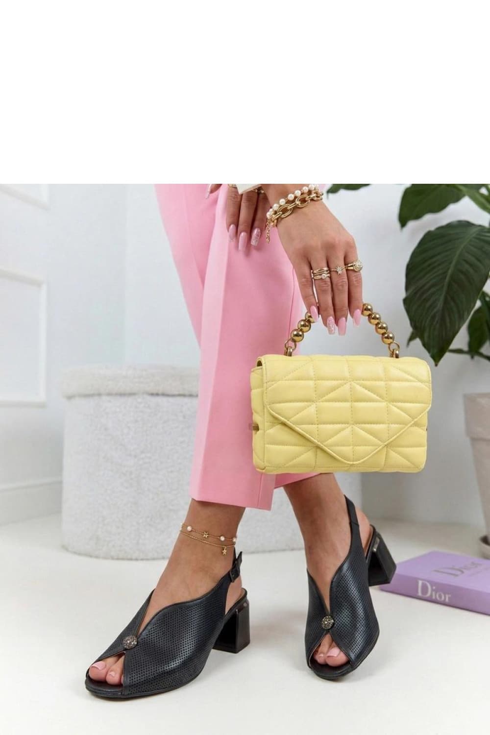 Sandali con tacco model 226585 Solea