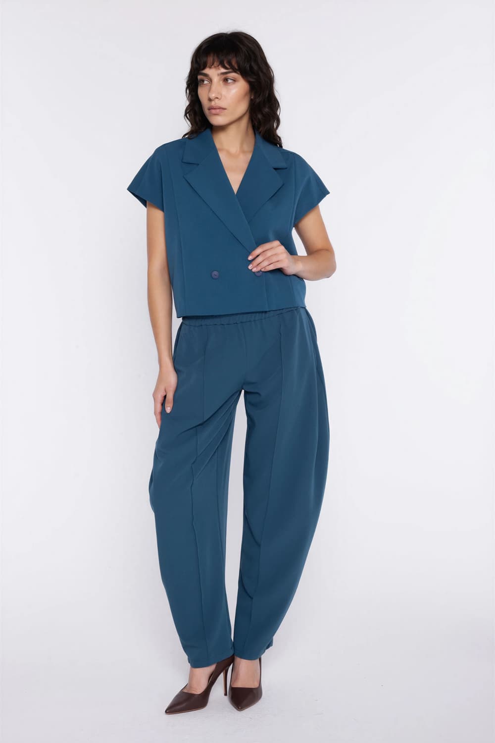 Pantaloni da donna model 227152 Nife