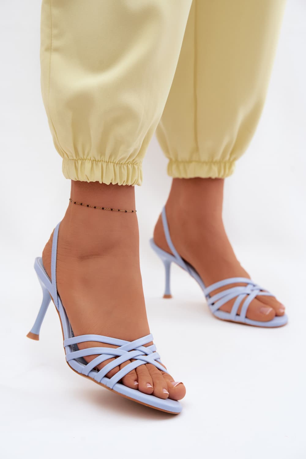 Sandali con tacco model 227450 Step in style