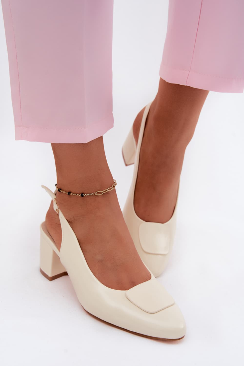 Sandali con tacco model 227920 Step in style
