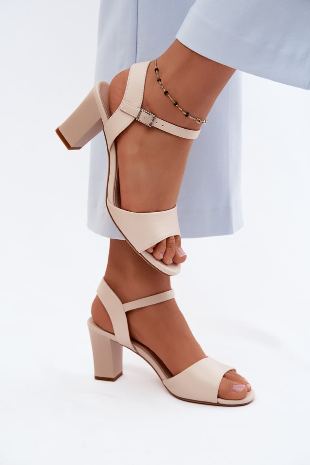 Sandali con tacco model 228103 Step in style
