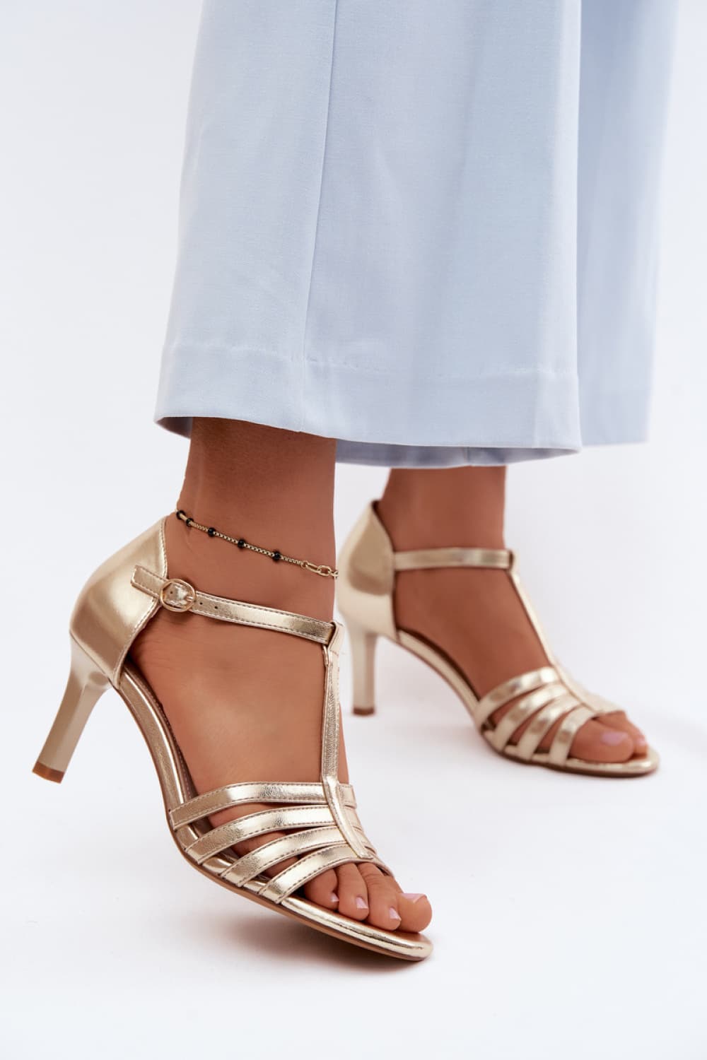 Sandali con tacco model 228109 Step in style