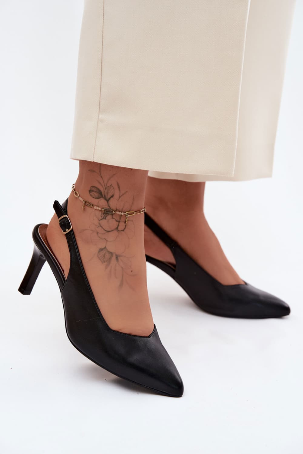 Sandali con tacco model 228111 Step in style