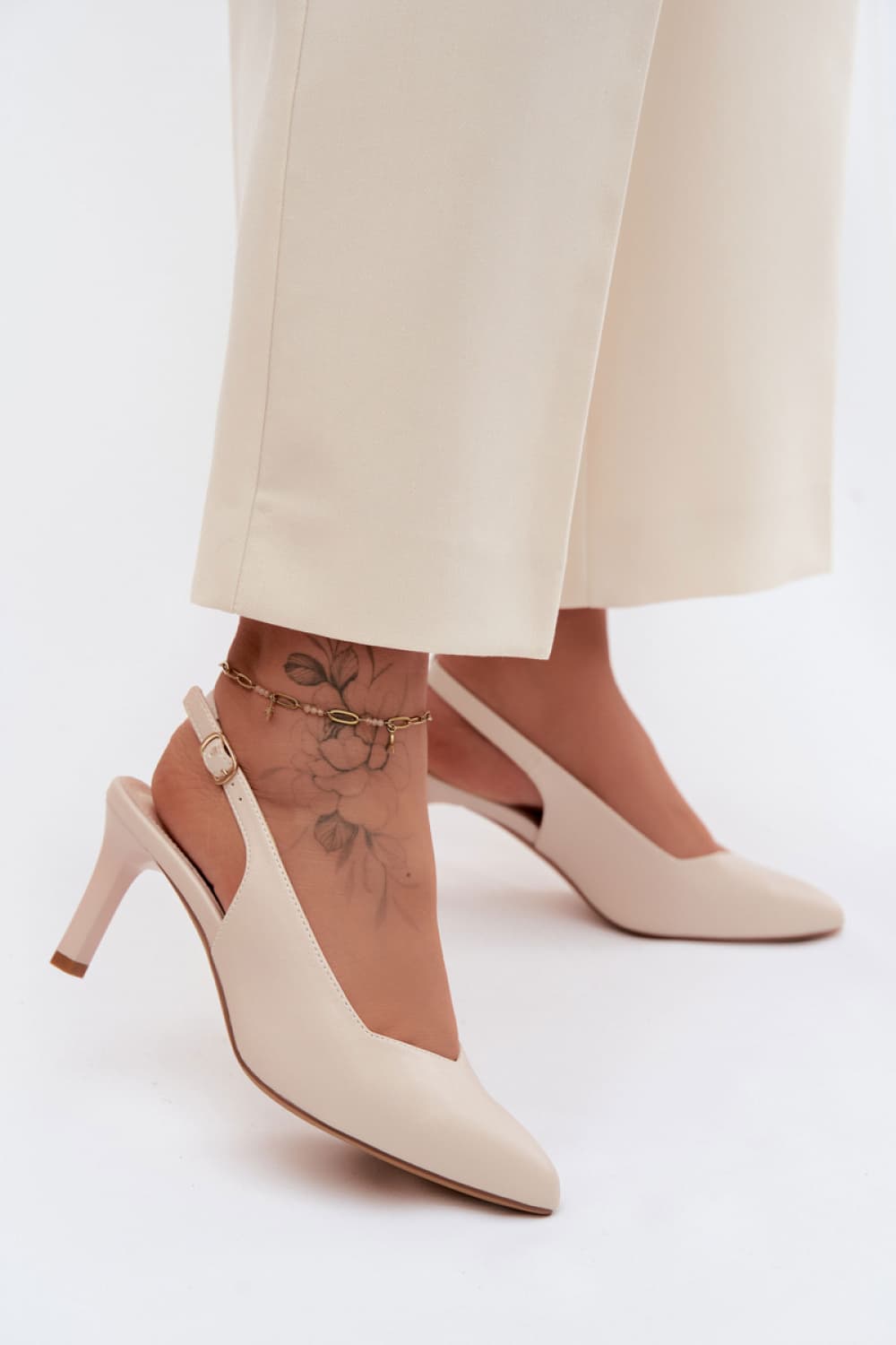 Sandali con tacco model 228112 Step in style