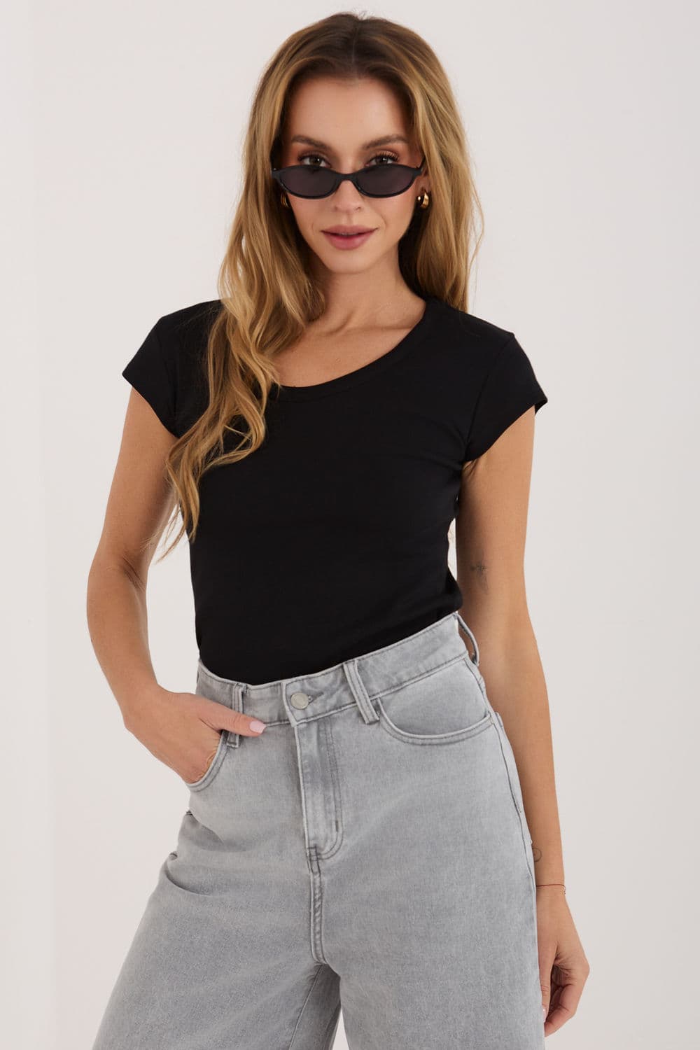 T-shirt model 228328 Rue Paris