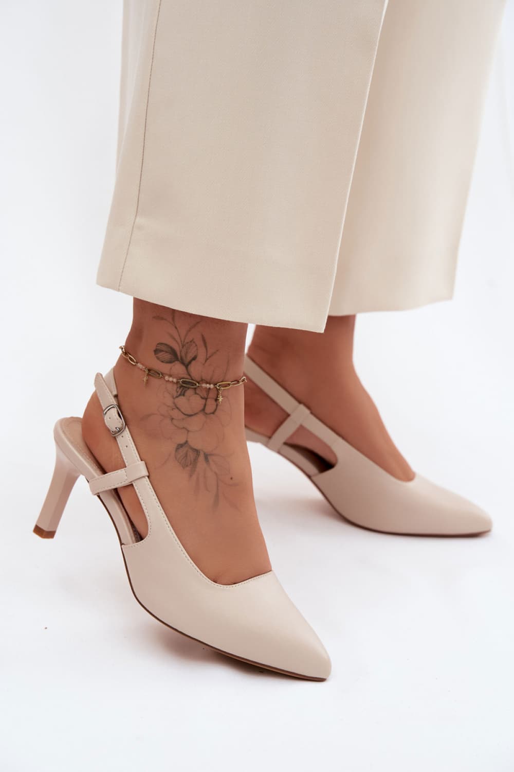 Sandali con tacco model 228399 Step in style