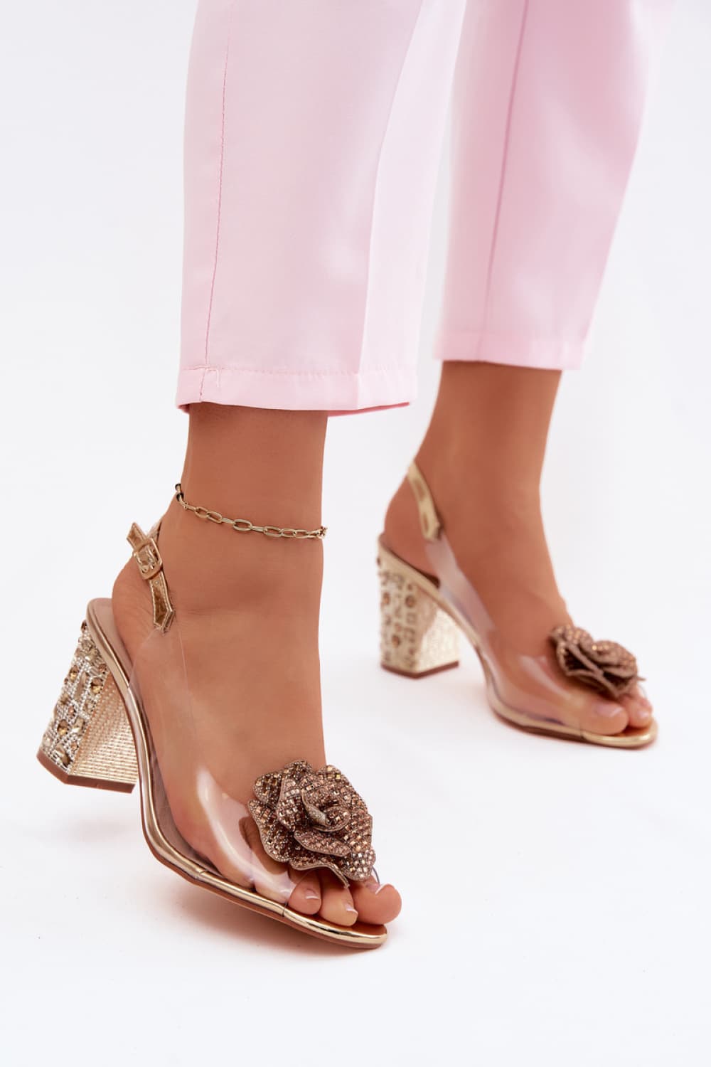 Sandali con tacco model 228404 Step in style