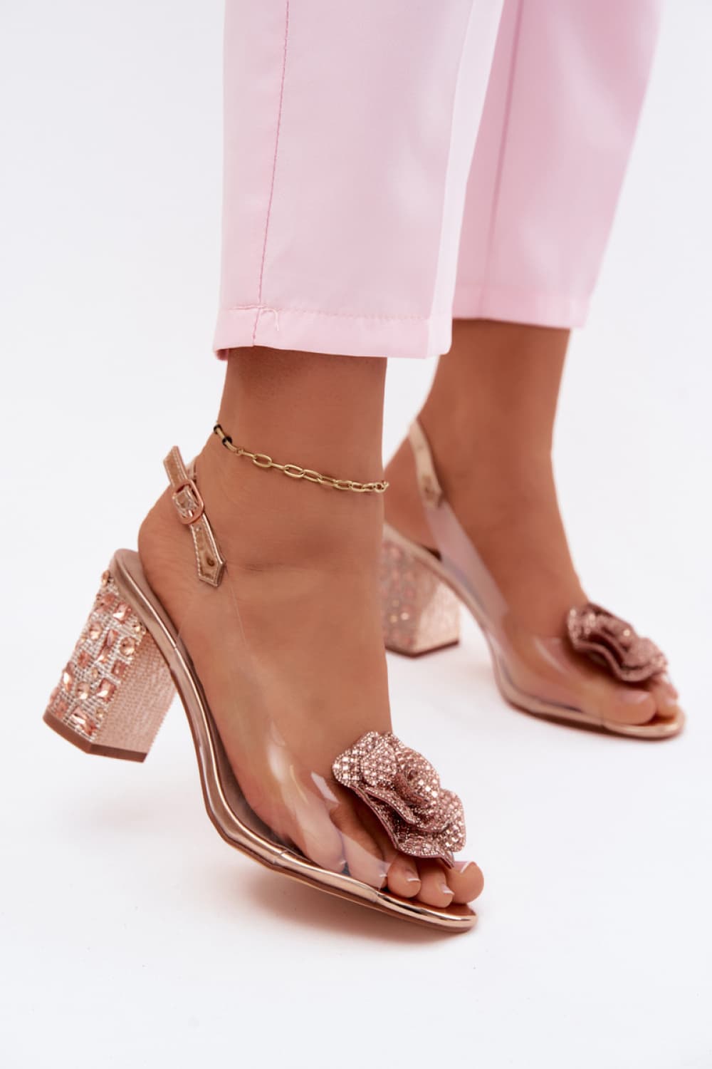 Sandali con tacco model 228405 Step in style