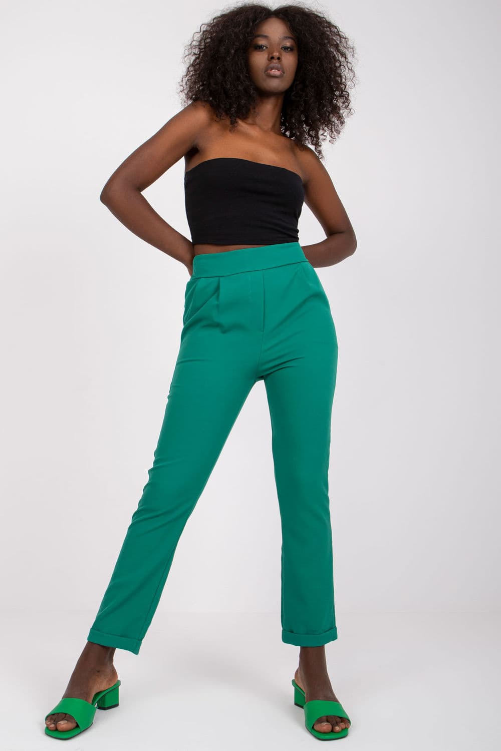 Pantaloni da donna model 162538 Italy Moda