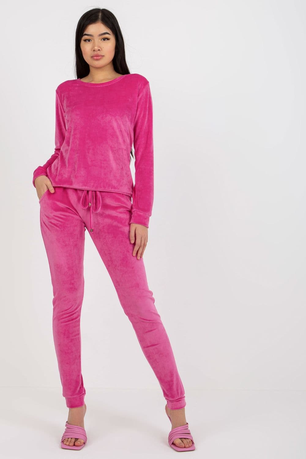 completo model 175106 Rue Paris