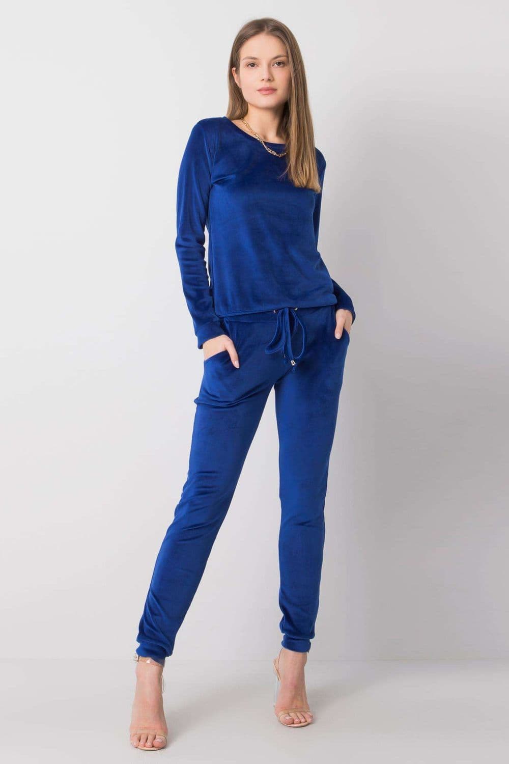 completo model 175109 Rue Paris