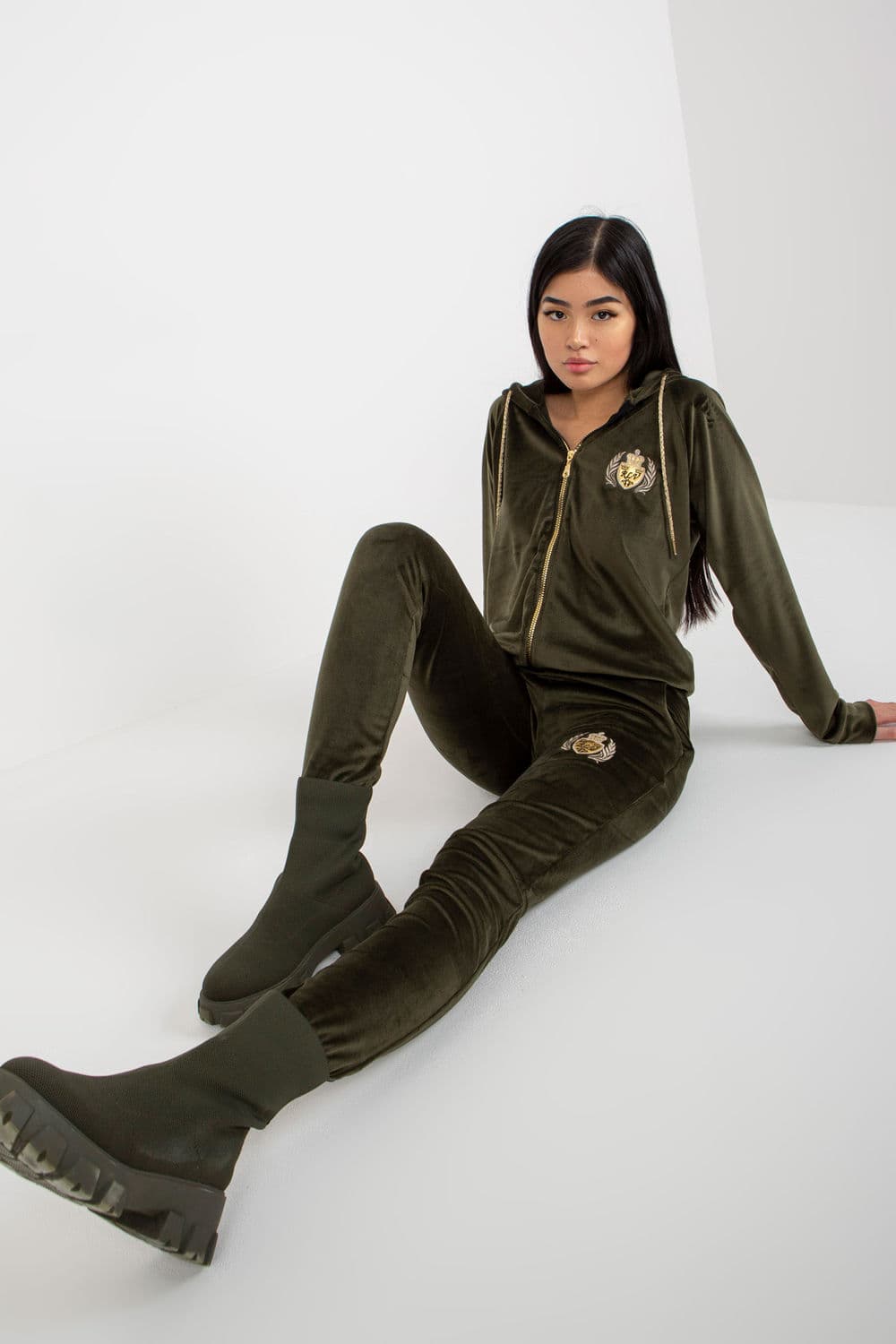 completo model 175177 Relevance