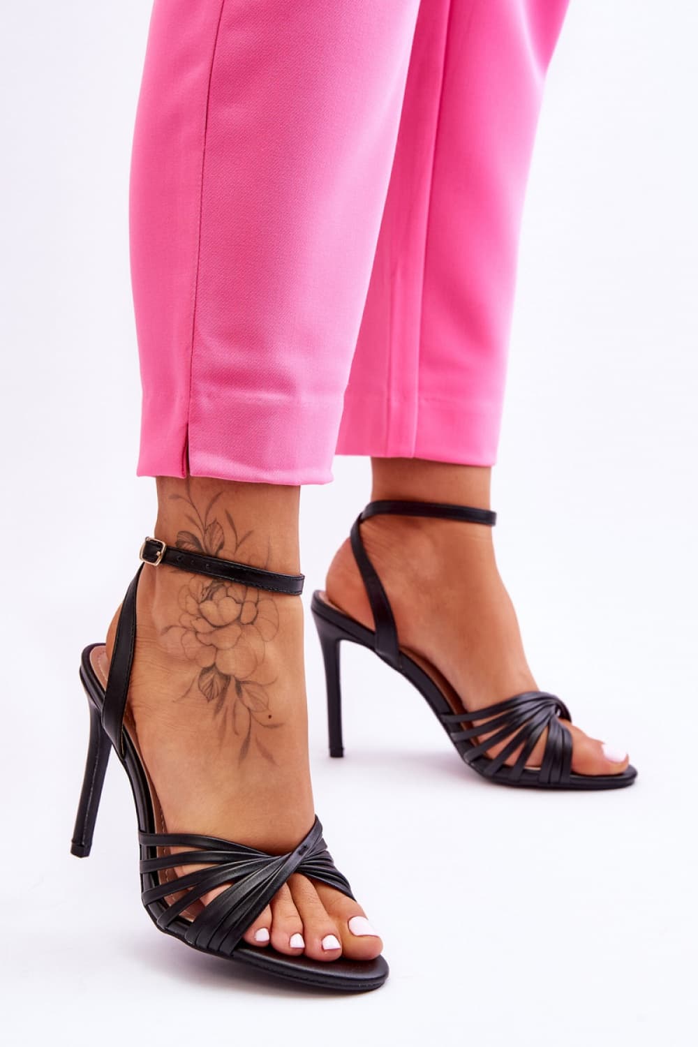 Sandali con tacco model 181072 Step in style