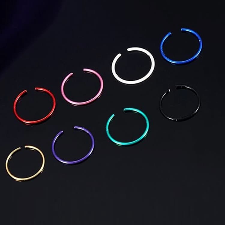 40 PZ Anelli Nasali Circolari in Acciaio Titanio Colorato Misti, Misura USA 0.35, Diametro Interno: 9 mm, Perimetro: 28 mm (Colore) - Immagine 1