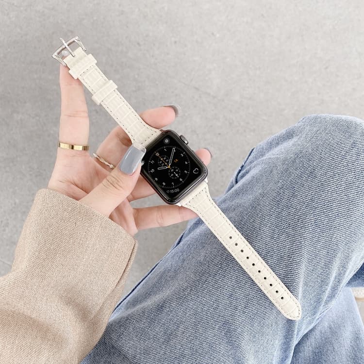 Crocodile Texture Leather Watch Band For Apple Watch Series 9&8&7 41mm / SE 3&SE 2&6&SE&5&4 40mm / 3&2&1 38mm(Milky White) - Immagine 1