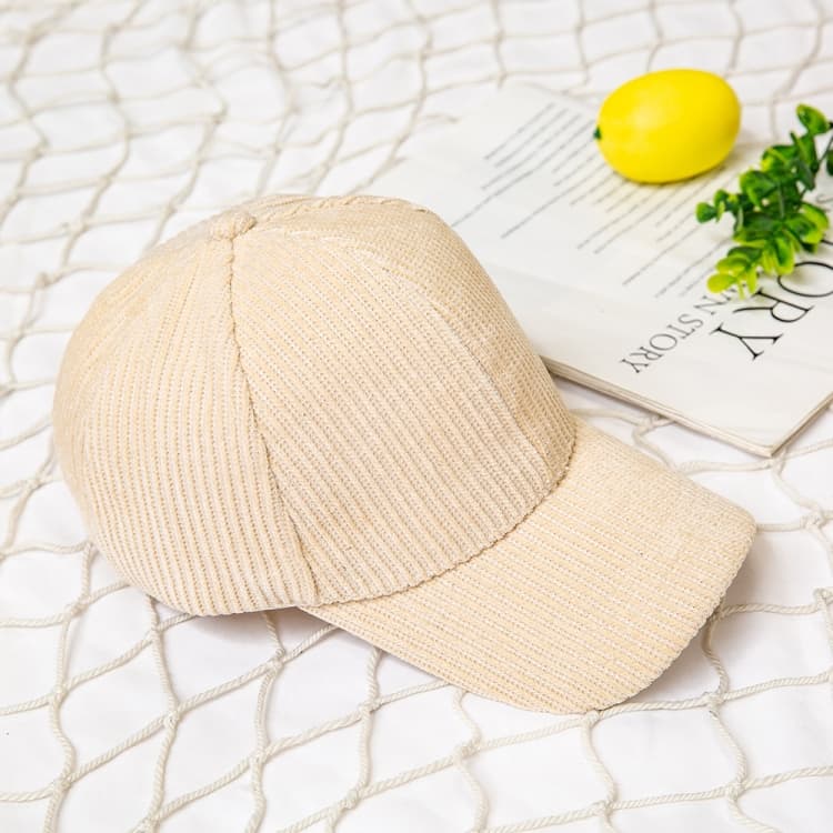 Cappello Speciale con Parrucca Staccabile in Velluto a Righe con Visiera per 8261E (Bianco Latte) - Immagine 1