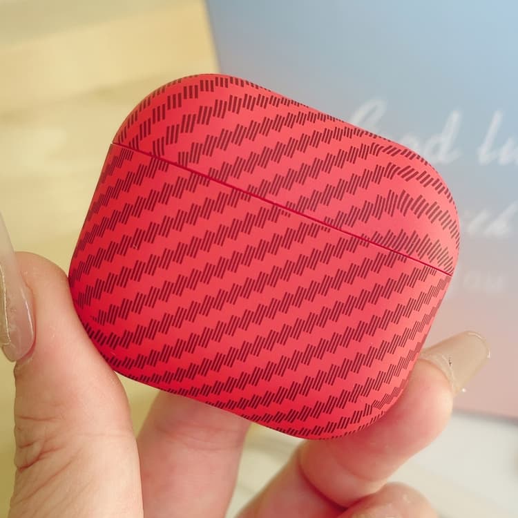 Custodia protettiva per AirPods 3 in TPU con fibra di carbonio e finitura opaca (Rosso) - Immagine 1