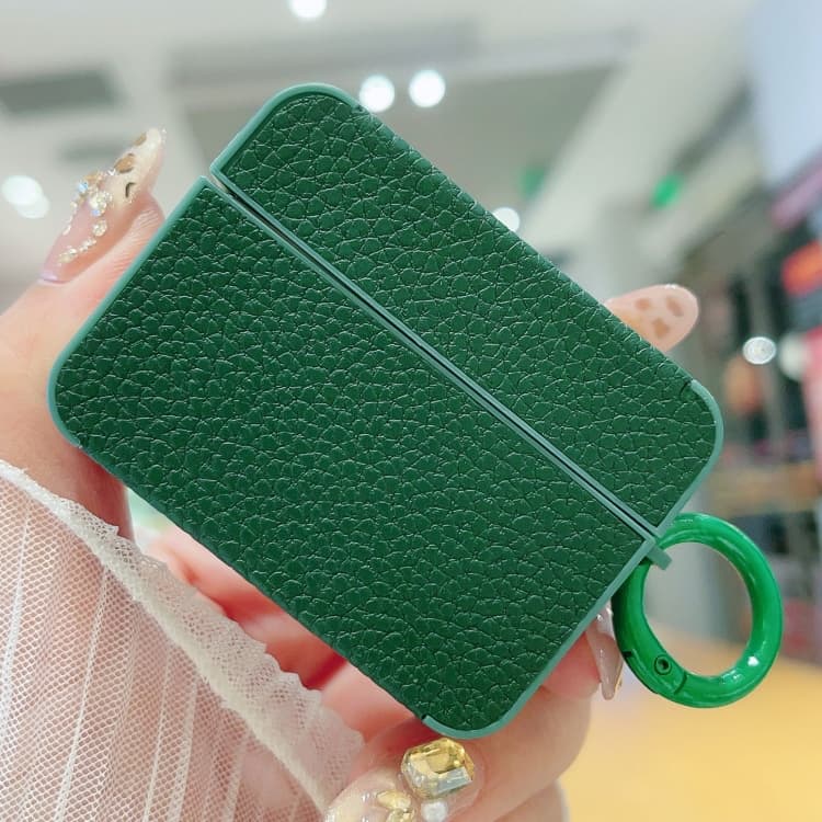 Adesivo in pelle texture litchi per custodia auricolari AirPods Pro (verde nerastro) - Immagine 1