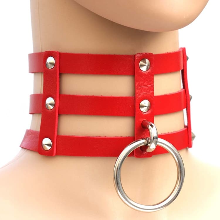 Collana in pelle a gabbia con borchie punk gotiche Harajuku a 3 file con collare (Rosso) - Immagine 1
