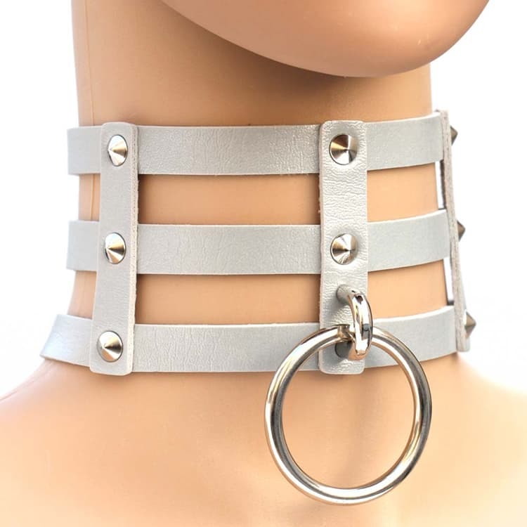Collana in pelle a gabbia a 3 file con borchie punk gotiche Harajuku e collare (Argento) - Immagine 1