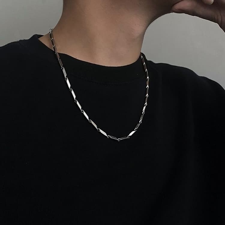 Collana a catena twist in acciaio al titanio versatile con alfabeto da donna, specifica: XL1459 - Immagine 1