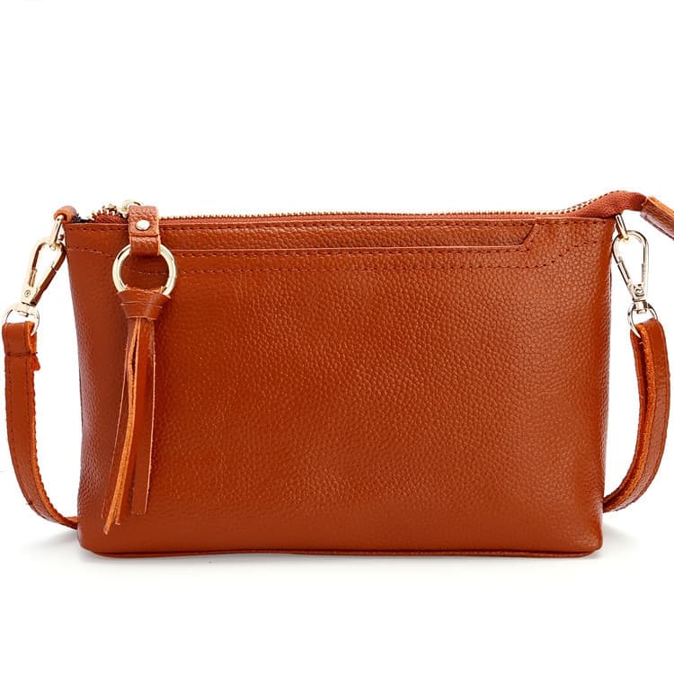Ladies Large-Capacity Shoulder Bag Tassel All-Match Casual Messenger Bag(Light Brown) - Immagine 1