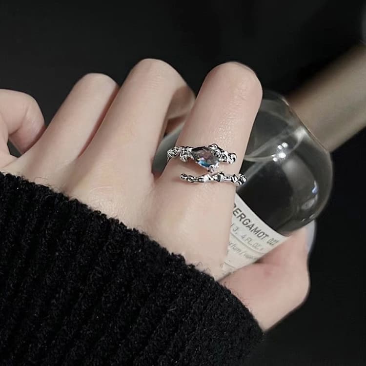 Anello aperto a forma di serpente in lusso leggero con diamante, specifica: J2634 - Immagine 1