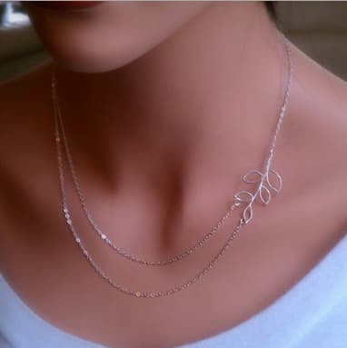 Collane pendenti in catena lunga d'argento alla moda per donna (foglia a doppia catena) - Immagine 1