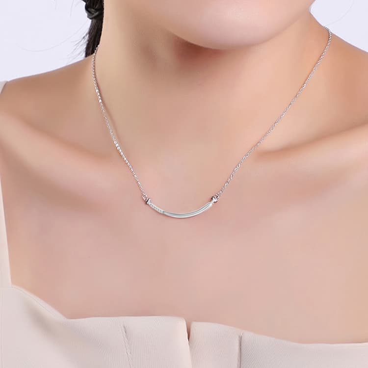 Collana a catena clavicolare con ciondolo vita piccolo in argento S925 moda donna - Immagine 1
